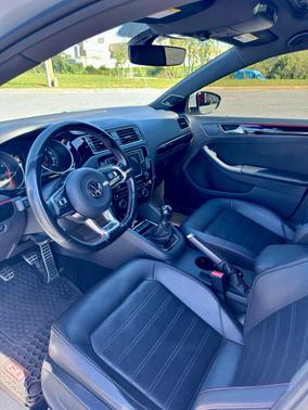 Silver 2017 Volkswagen Jetta GLI