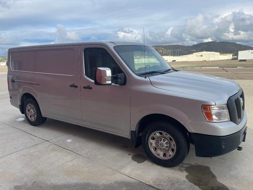 2018 Nissan NV Cargo NV2500 HD SV V8