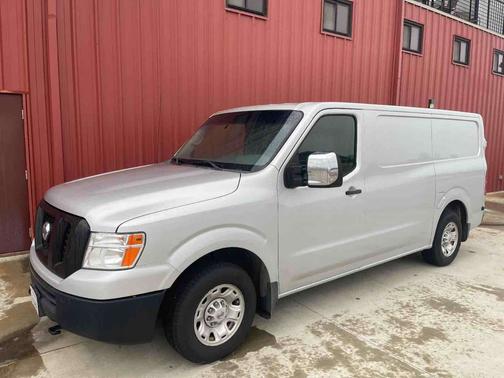 2018 Nissan NV Cargo NV2500 HD SV V8