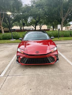 Red 2025 Toyota Camry LE