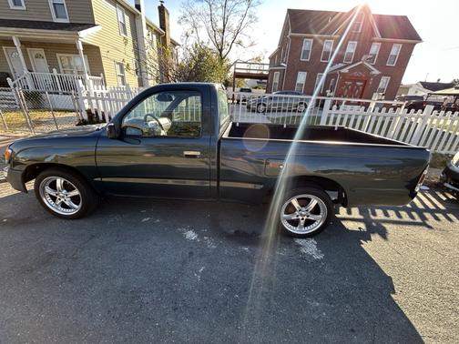 1998 Toyota Tacoma Base