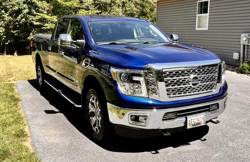 2019 Nissan Titan XD SL