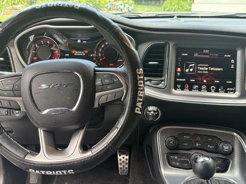 2015 Dodge Challenger SRT Hellcat
