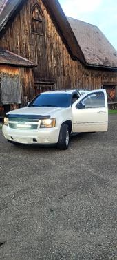 White 2011 Chevrolet Tahoe LTZ