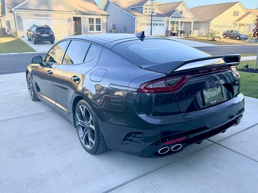 2020 Kia Stinger GT2