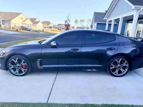 2020 Kia Stinger GT2
