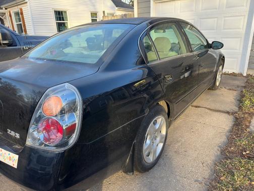 2002 Nissan Altima 2.5 S