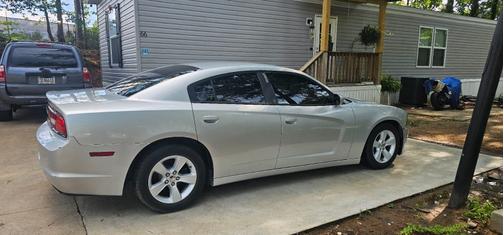 2012 Dodge Charger SE