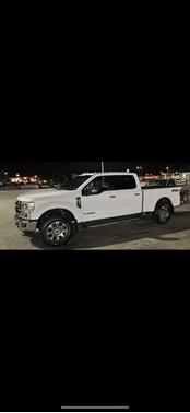 2022 Ford F-350 Lariat