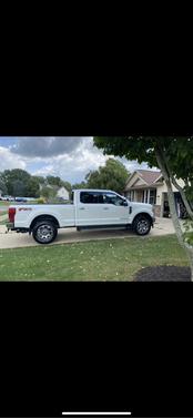 2022 Ford F-350 Lariat
