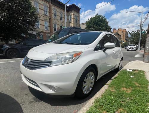 2016 Nissan Versa Note SV