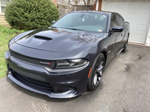 Photo 1 of 3 of 2019 Dodge Charger R/T