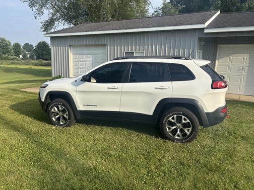 2014 Jeep Cherokee Trailhawk