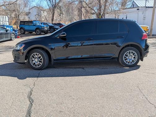 2015 Volkswagen Golf Auto TSI S w/Sunroof