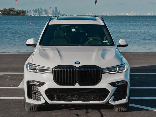 2021 BMW X7 xDrive40i