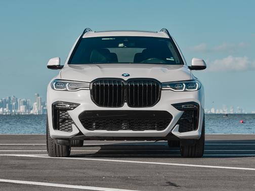 2021 BMW X7 xDrive40i