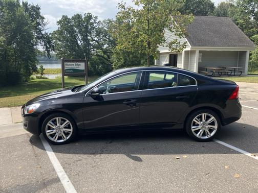 2013 Volvo S60 T6 Platinum