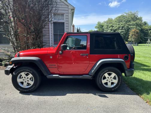2016 Jeep Wrangler Sport