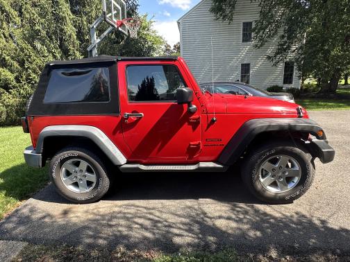 2016 Jeep Wrangler Sport