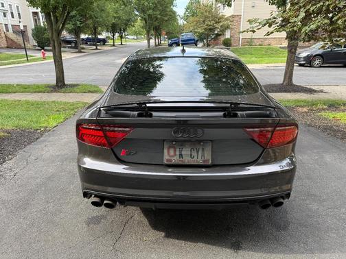 Gray 2016 Audi S7 4.0T