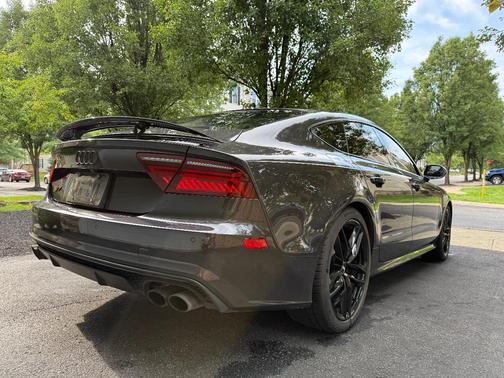 Gray 2016 Audi S7 4.0T