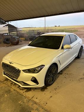 White 2019 Genesis G70 2.0T Advanced