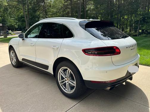 White 2015 Porsche Macan Macan S