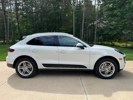 White 2015 Porsche Macan Macan S