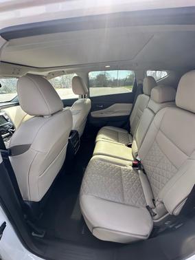 White 2020 Nissan Murano Platinum