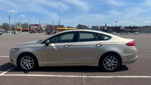 Gold 2017 Ford Fusion SE