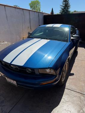 2006 Ford Mustang Base
