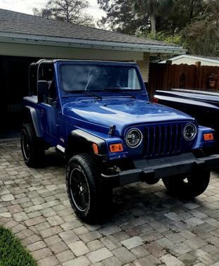 Blue 2002 Jeep Wrangler SE