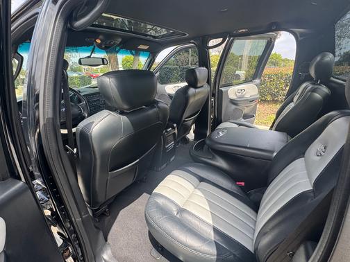 Black 2003 Ford F-150 Lariat SuperCrew