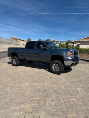 2008 GMC Sierra 2500 SLT H/D Crew Cab