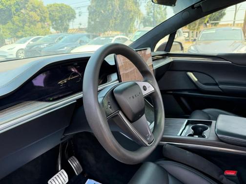 Black 2024 Tesla Model X Long Range