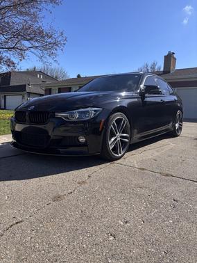Black 2018 BMW 340 i