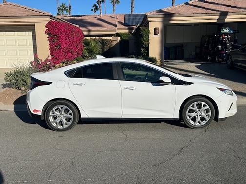 2017 Chevrolet Volt Premier