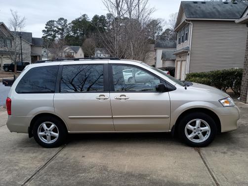 2003 Mazda MPV LX