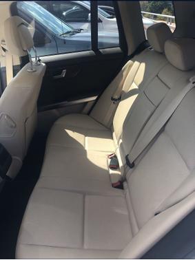 Photo 4 of 5 of 2014 Mercedes-Benz GLK-Class GLK 350