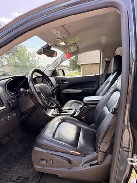 Gray 2017 Chevrolet Colorado ZR2