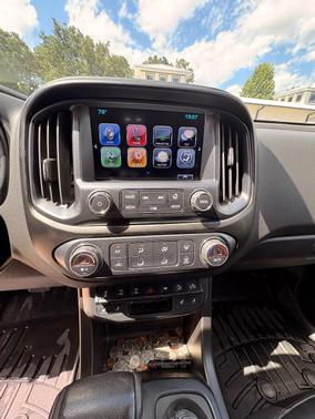 Gray 2017 Chevrolet Colorado ZR2