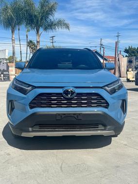 2025 Toyota RAV4 Hybrid XSE