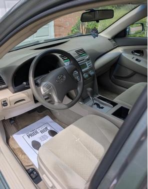 Green 2007 Toyota Camry LE