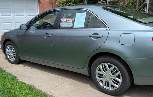 Green 2007 Toyota Camry LE
