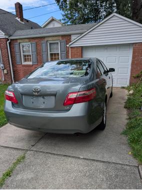 Green 2007 Toyota Camry LE