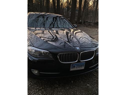 2012 BMW 528 i