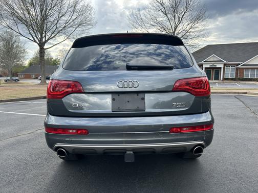 Gray 2015 Audi Q7 3.0T Premium Plus