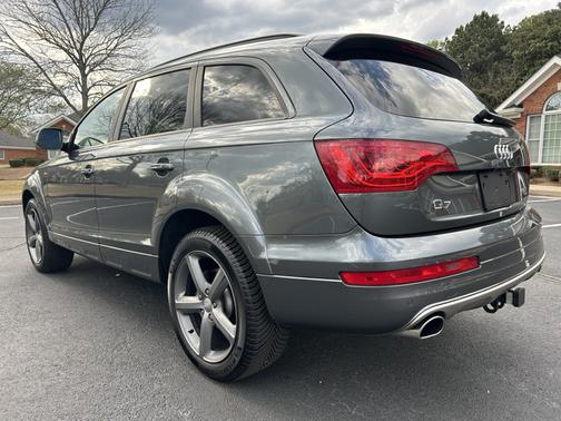 Gray 2015 Audi Q7 3.0T Premium Plus