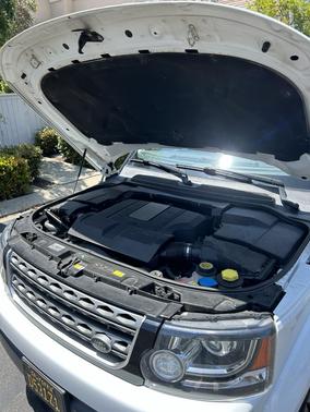 2015 Land Rover LR4 HSE