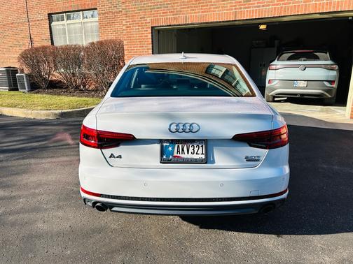 2017 Audi A4 2.0T Premium Plus